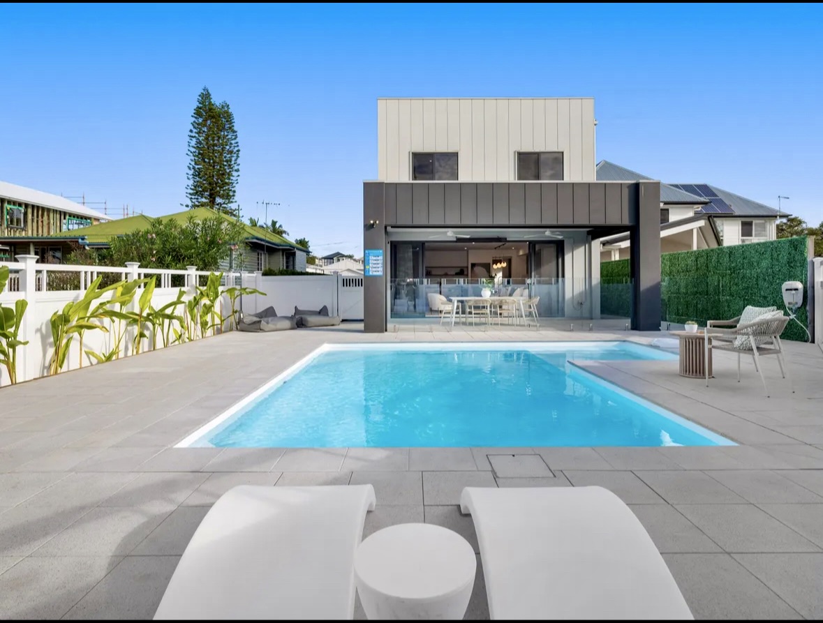 Pool Gallery Brisbane | Fibreglass & Concrete Pool Photos | Qld Pool ...